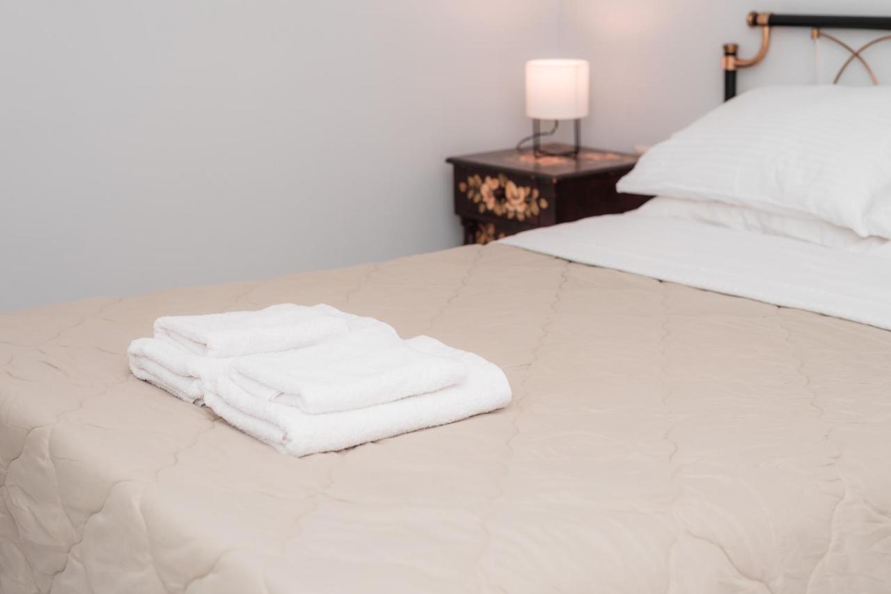 Anna Maria House Apartment Perama  Bagian luar foto