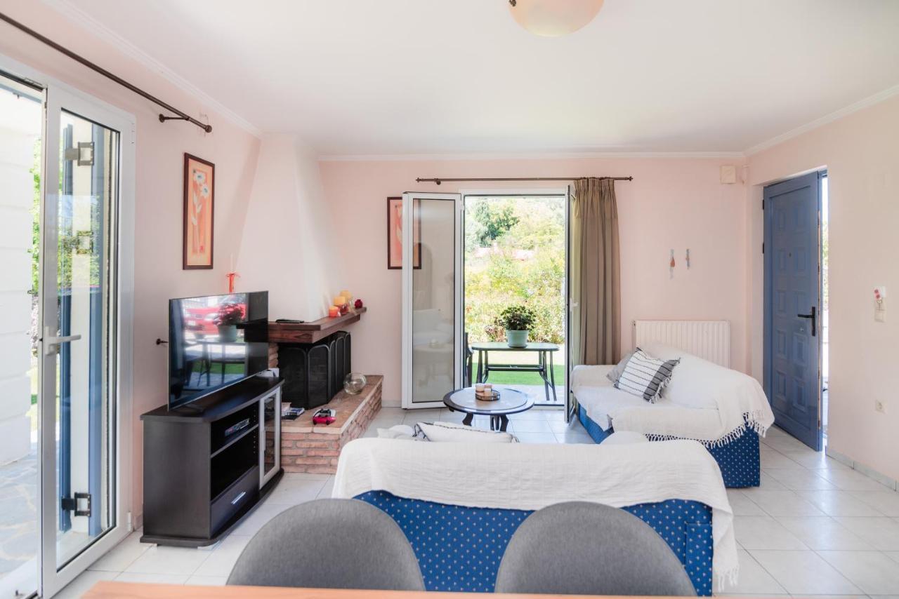 Anna Maria House Apartment Perama  Bagian luar foto