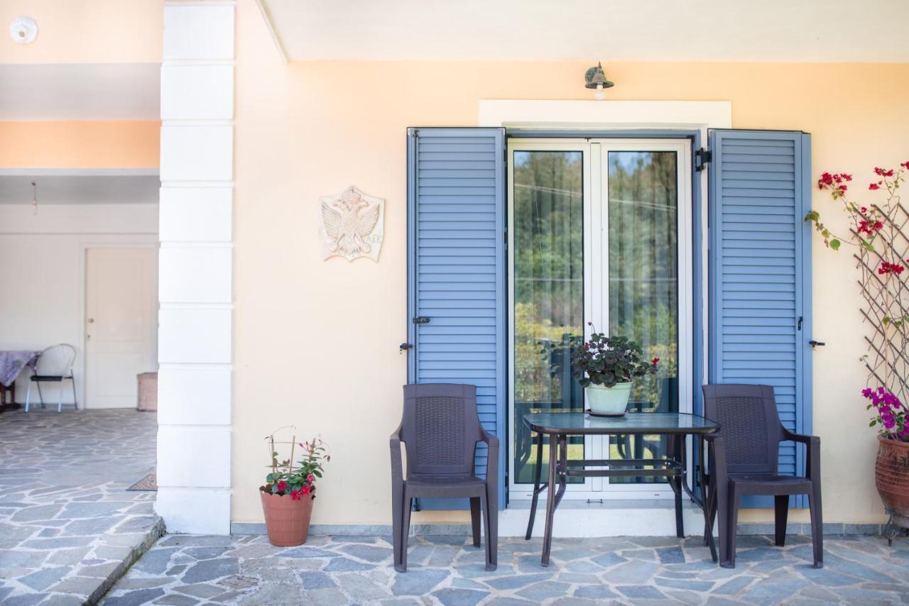 Anna Maria House Apartment Perama  Bagian luar foto